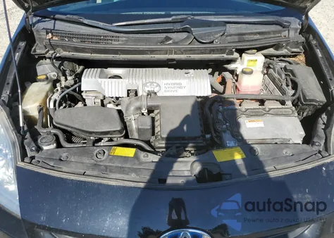 2011 Toyota Prius z USA, uszkodzony, nr VIN JTDKN3DU3B5290698